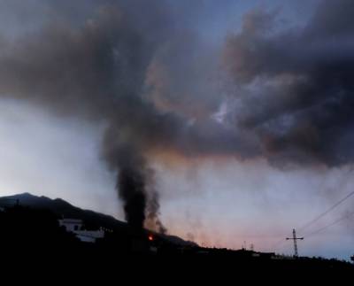 Извержение вулкана на Ла-Пальме: снова закрыли аэропорт - unn.com.ua - Украина - Киев - Испания