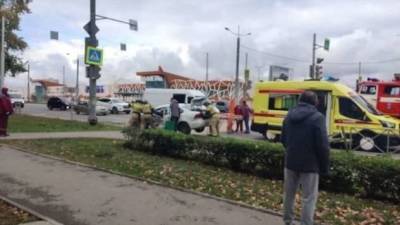 Авария дня. В Перми водитель «скорой» устроил смертельное ДТП (1 фото + 3 видео) - skuke.net - Пермь