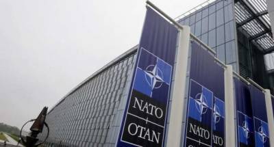Йенс Столтенберг - НАТО изгнало из своей штаб-квартиры представителей России - lenta.ua - Россия - Украина - Македония