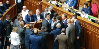 Алексей Гончаренко - Александр Качура - «Днище!» – Рада скатилась до грязной нецензурщины - politnavigator.net - Россия - Украина - Львов