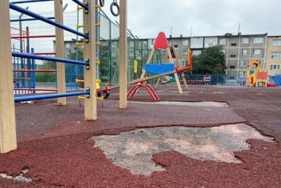 В Мурманской области власти исправляют нарушения в содержании детских площадок - murmansk.mk.ru - Россия - Мурманская обл.