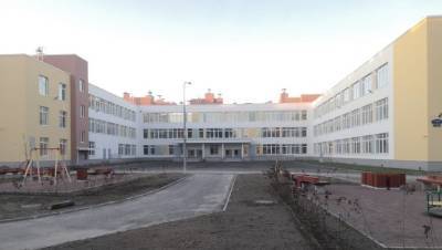 Александр Беглов - Госстройнадзор разрешил ввести в эксплуатацию школу на Пулковском шоссе - dp.ru - Санкт-Петербург