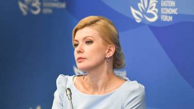 Марина Ракова - Боярыня укатила на красной иномарке - vm.ru