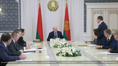 Александр Лукашенко - Николай Снопков - Лукашенко поставил чиновникам «ключевую задачу», чтобы «совершить подвиг» - naviny.by - Украина - Белоруссия - Польша