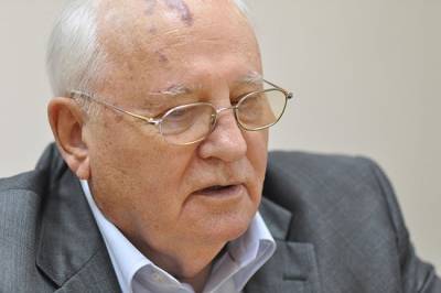 Владимир Путин - Михаил Горбачев - Горбачев уже больше месяца находится на карантине - znak.com - Россия