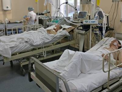 «Паленая водка»: ядовитый алкоголь убил 14 человек в Оренбуржье, еще восемь — в больнице - rosbalt.ru - Оренбургская обл.