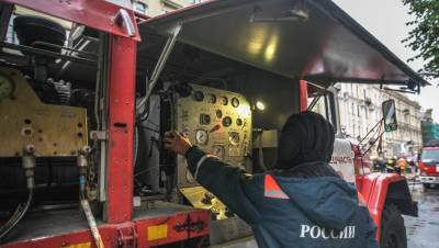 Двое человек погибли в квартирном пожаре на проспекте Науки - dp.ru - Санкт-Петербург