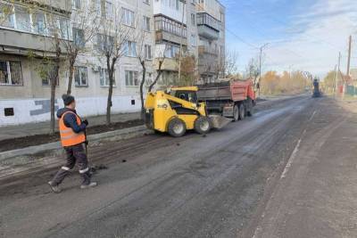 В Кургане продолжаются интенсивные дорожные работы - kikonline.ru - Курган