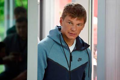 Андрей Аршавин - Валерий Карпин - Далер Кузяев - Аршавин оценил запрет на употребление сахара в сборной России - lenta.ru - Россия