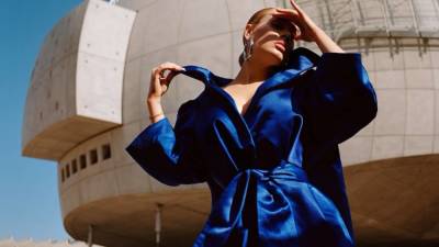Vivienne Westwood - Триумфальное возвращение: Адель стала лицом сразу двух изданий Vogue - skuke.net