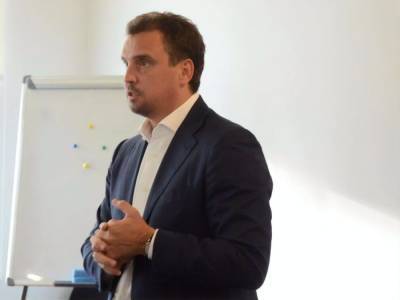 Томаш Фиала - Денис Шмыгаль - Абромавичюс рассказал, как Украине интегрироваться в прогрессивное мировое пространство - gordonua.com - Украина