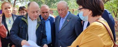 Эдуард Россель - Эдуард Россель планирует восстановить фамильную церковь Демидовых в Нижнем Тагиле - runews24.ru - Свердловская обл.
