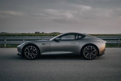 Porsche - Компания Piech Automotive правнука Фердинанда Порше представила электрокупе Piech GT с мощностью 450 кВт и запасом хода 500 км (на очереди — кроссовер и седан) - itc.ua - Украина - Швейцария
