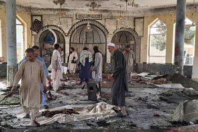 Забиулла Муджахид - «Исламское государство» взяло на себя ответственность за взрыв в мечети - lenta.ru - Россия - Афганистан - Кундуз