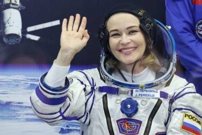 Вячеслав Володин - Юлия Пересильд - Пересильд с МКС рассказала о поправках в Конституцию - newsland.com - Россия