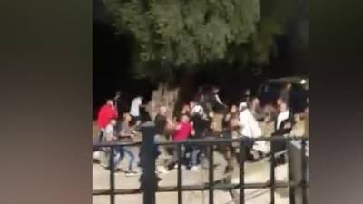 Видео: массовая драка еврев и арабов в Старом городе Иерусалима - vesty.co.il - Израиль - Иерусалим