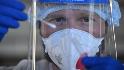 Михаил Мурашко - Виталий Зверев - В России за сутки проведено более 580 тысяч тестов на коронавирус - russian.rt.com - Россия