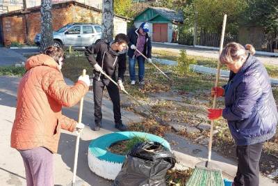 Горожане навели порядок у нескольких многоэтажек Тамбова - tambov.mk.ru - Тамбов