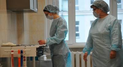 В России зарегистрировали 968 смертей из-за коронавируса за сутки - trend.az - Россия