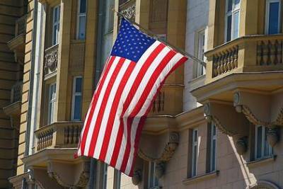 Сотрудники посольства США имели возможность вернуть украденный ими рюкзак - lenta.ru - США