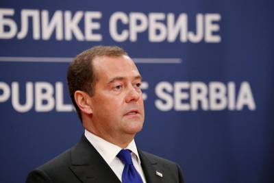 Дмитрий Медведев - Зампред Совбеза назвал идеальную среду для распространения COVID-19 - lenta.ru - Россия