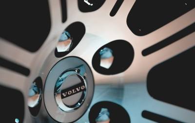Volvo отзывает 200 тысяч автомобилей в США - korrespondent.net - США - Украина