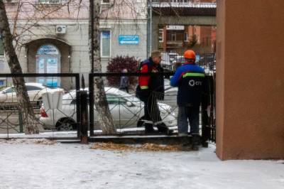 В СГК пообещали помочь семьям провалившихся в кипяток рабочих в Новосибирске - sib.fm - Новосибирск