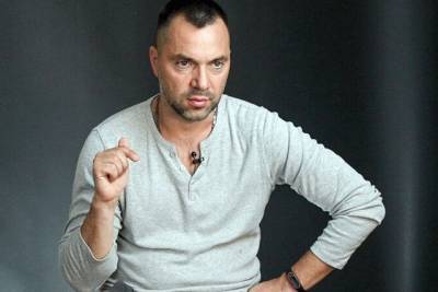 Арестович рассказал о бегстве российских артиллеристов после удара «Байрактара» | Новости и события Украины и мира, о политике, здоровье, спорте и интересных людях - real-vin.com - Украина - Германия - Франция