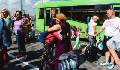На въезде в Севастополь блокируют машины и автобусы, если у пассажиров нет QR-кодов или ПЦР-тестов - argumenti.ru - Крым - Севастополь