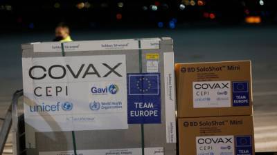Оксфордский словарь назвал vax словом 2021 года - svoboda.org