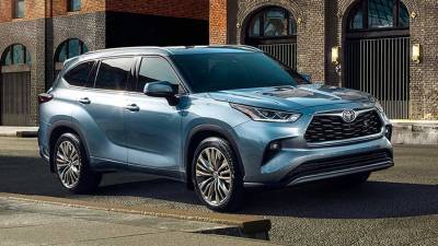 В России начались продажи модернизированного Toyota Highlander - iz.ru - Россия - Израиль - Япония