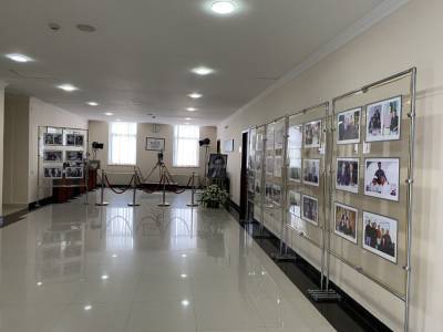 В Госфильмофонде Азербайджана проходит выставка памяти Эмина Сабитоглу (ФОТО) - trend.az - Азербайджан
