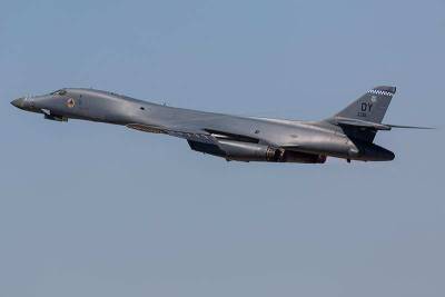 Появление бомбардировщика ВВС США B-1B Lancer у границ Ирана может привести к росту цен на нефть - actualnews.org - США - Израиль - Иран