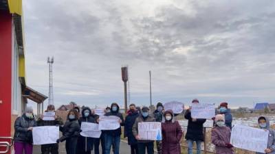 В Барнауле полиция задержала участников акции за чистую воду - svoboda.org - Барнаул