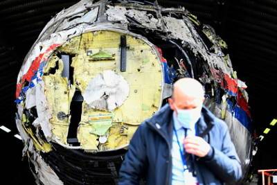 Олег Пулатов - Сабина Тен Дуссхате - Защита по MH17 обвинила прокуратуру Нидерландов в утаивании информации - lenta.ru - Голландия