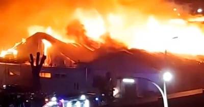 Кровля здания на Кубани рухнула из-за пожара - ren.tv - Краснодарский край - Тверская обл.