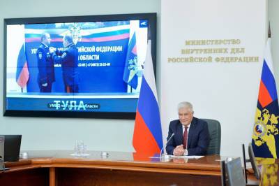Владимир Колокольцев - Глава МВД вручил награды 30 полицейским - tvc.ru - Москва - Тула