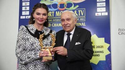 Алина Кабаева - Алине Кабаевой вручили «спортивный Оскар» в Милане - 5-tv.ru - Россия - Италия - Франция