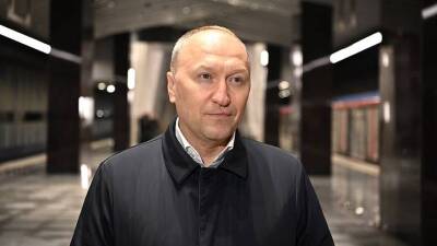 Андрей Бочкарев - Андрей Бочкарев рассказал о начале монтажа панелей потолка на станции «Сокольники» БКЛ - vm.ru - Москва - Строительство