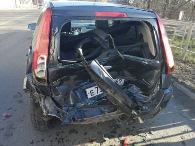 Ford - Три легковушки столкнулись в Заволжском районе Твери, есть пострадавший - afanasy.biz - Тверь - район Заволжский, Тверь