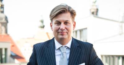 Виктор Медведчук - Евродепутат от Германии Кра о домашнем аресте Медведчука: Ограничение свобод не может быть для нас приемлемым - kp.ua - Украина - Германия