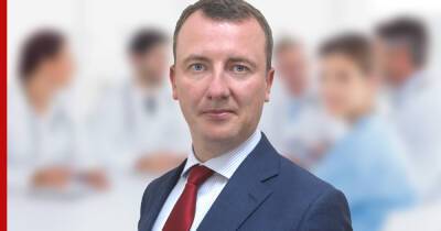 Алексей Кузнецов - Михаил Мурашко - В Минздраве пояснили позицию Мурашко по врачам-антипрививочникам - profile.ru