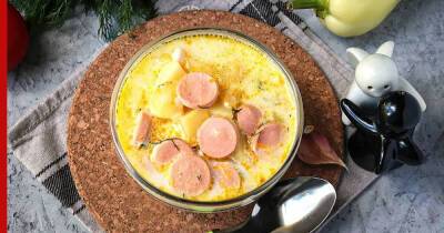 30 минут на кухне: рецепт сырного супа с ветчиной и тостами - profile.ru