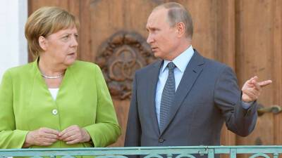 Ангела Меркель - Штеффен Зайберт - Меркель позвонила Путину из-за нелегальных мигрантов и попросила повлиять на Беларусь - vchaspik.ua - Россия - Украина - Белоруссия - Германия - Минск