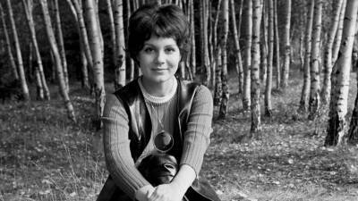 Любовь, любовники, алкоголь и нож в сердце — история жизни Валентины Малявиной - 5-tv.ru - Россия