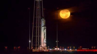 Дональд Трамп - Вильям Нельсон - NASA отложило высадку астронавтов на Луну до 2025 года - svoboda.org - США - Reuters