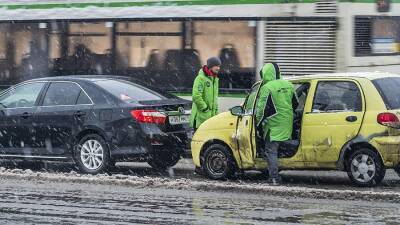 Москвичей предупредили о гололеде и усилении ветра 11 ноября - iz.ru - Москва - Россия - Израиль