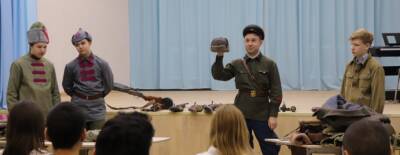 Ученикам Опалиховской школы провели урок «живой истории» - runews24.ru - Москва