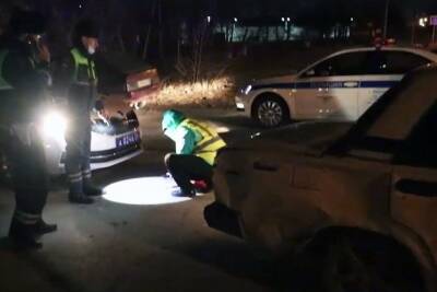 Компания красноярцев жгла покрышки и напала на полицейских - tayga.info - Красноярский край