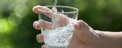 Майкл Мосли - Диетолог Мосли: Стакан воды перед каждым приемом пищи способствует похудению - runews24.ru - Англия